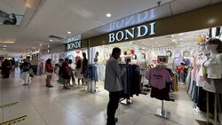 Lucky Plaza (D9), Retail #495670451